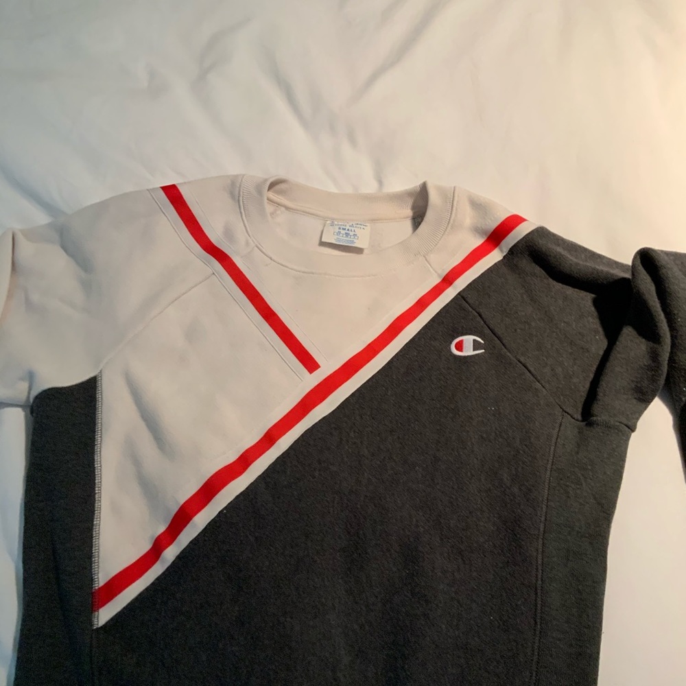 Champion Sweatshirt Women’s Size Small